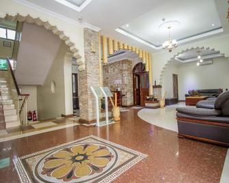 Casa Miltu Hotel - Kampala - Lobby