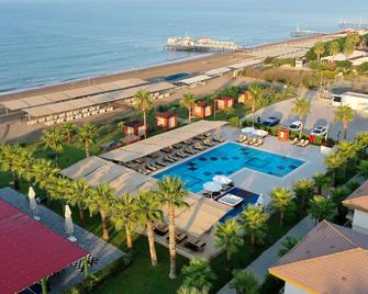 Crystal Boutique Beach & Resort - Adult Only - Bogazkent - Piscina