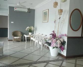 Hotel Shafura 1 - Chukai - Bedroom