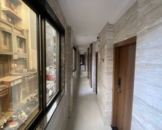 Hotel Jodiya - Near Cst - Bombay - Pasillo