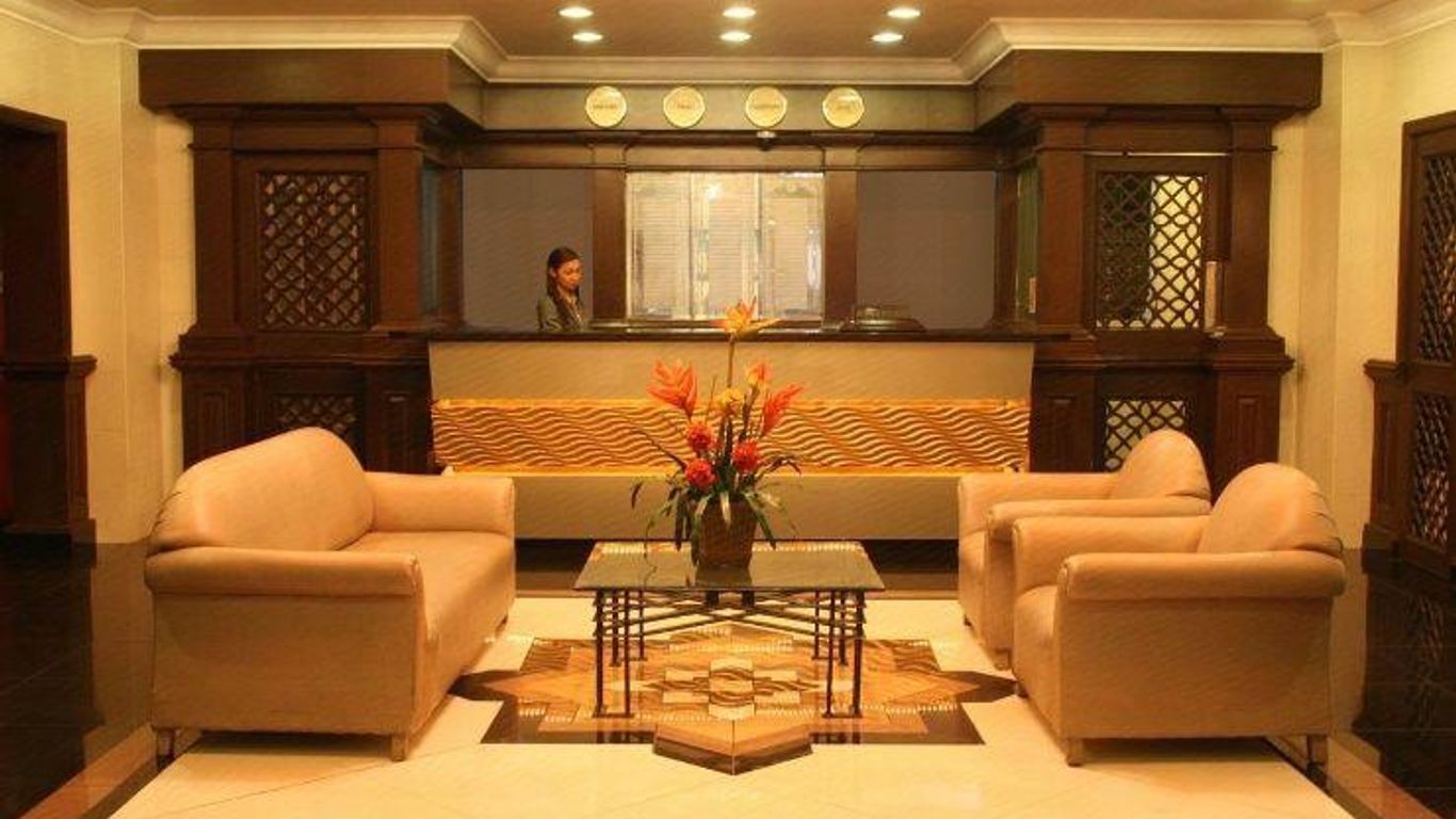 Riviera Mansion Hotel