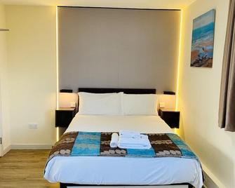 Almond Tree Hotel - Bicester