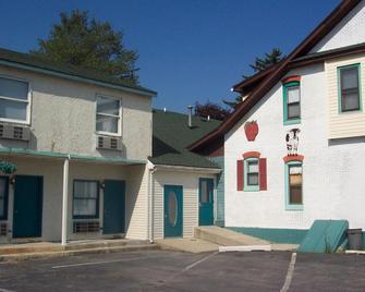 Grannys Motel Frackville - Frackville - Building