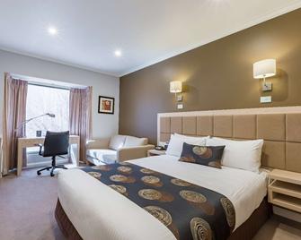 The Waverley International Hotel - Glen Waverley - Bedroom
