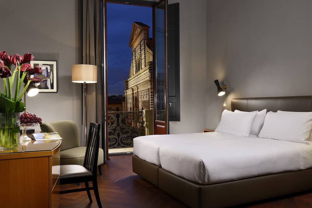 هوتل جاريبالدي بلو