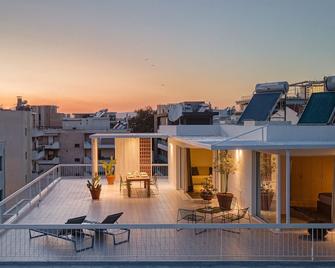 Sea View Beach Penthouse - Athens Coast - Álimos - Balkon