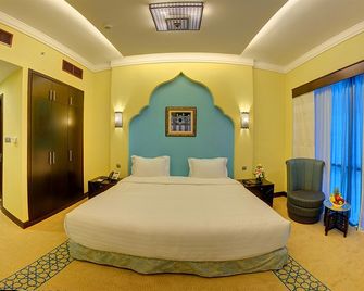 Boutique 7 Hotel And Suites - Dubai - Bedroom