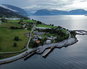 Sognefjord Gjesteheim - Vangsnes - Extérieur