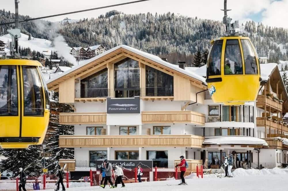 Hotel Arkadia - 'Adults Only' - Corvara in Badia - בניין