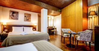 Iraklion Hotel - Heraklio Town - Phòng ngủ
