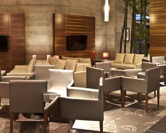 Casa Inn Premium Hotel Queretaro - Querétaro - Lounge