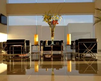 Hotel Lois Express Monterrey Aeropuerto La Fe - Apodaca - Salónek