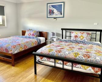 Home away from home newly built and spacious - Fairfield - Bedroom
