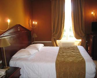 Hôtel Les Maréchaux - Auxerre - Yatak Odası