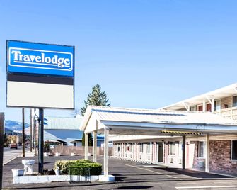 Travelodge by Wyndham La Grande - La Grande - Edificio