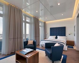 Yacht Club Marina Di Loano - Loano - Chambre