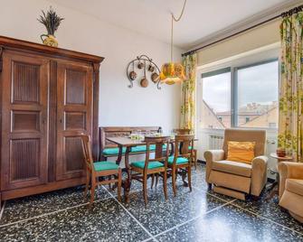 Gorgeous Apartment In Laigueglia - Laigueglia - Sala pranzo