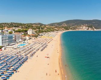 Casetta tra gli ulivi - Ancône - Plage