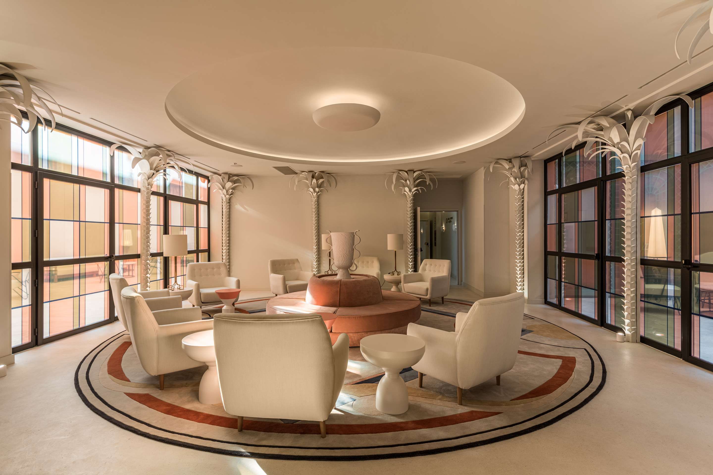 Lounge view of Room Mate Filippo