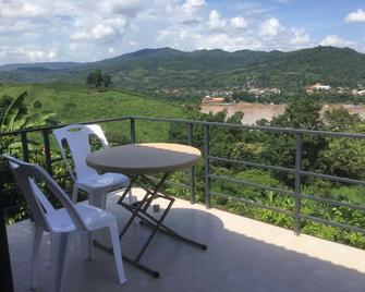 Chiang Khong Hill Resort - Chiang Khong - Balcón