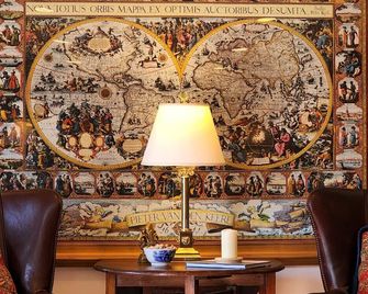 The Inn at Shady Lawn - Newland - Lounge