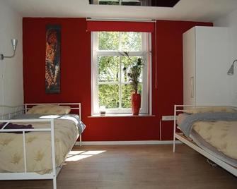 B&B Kasteelhoeve-Dussen - Dussen - Habitación