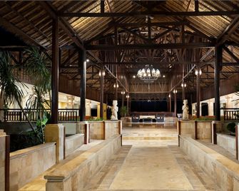 Mangsit Suites by Holiday Resort Lombok - Senggigi