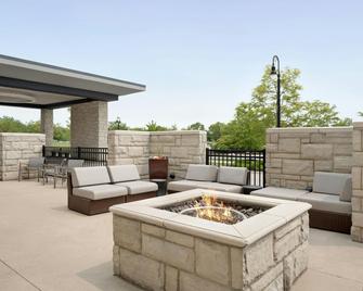 SpringHill Suites by Marriott Chicago Southeast/Munster, IN - Munster - Binnenhof