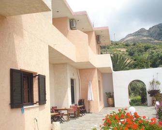 Castro Kerame - Kerames - Patio