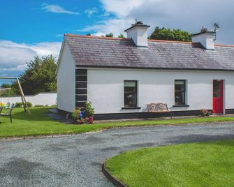 Rockview House - Charlestown - Building