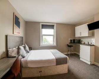 Tequila and Dunlin Rooms Southport Central - סאות'פורד - חדר שינה