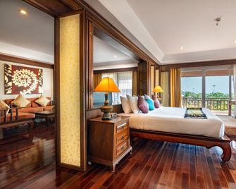 Avalon Beach Resort - Pattaya