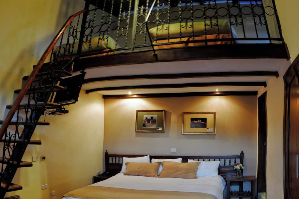 ريل أودينسيا هوتل - كويتو - غرفة نوم