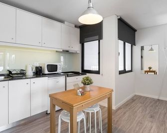 General Torres Apartments - Vila Nova de Gaia - Keuken