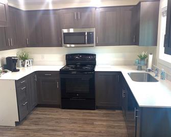 Home Away From Home - Tremonton - Küche