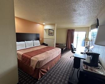 Executive Inn & Suites Prescott - Prescott - Bedroom