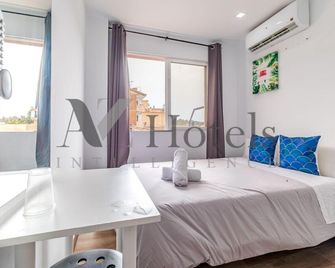 AYZ Elcano - Auto check-in property - Málaga - Sovrum