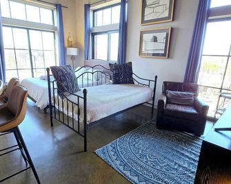 Queen City Charmer Su - Charlotte - Sala de estar