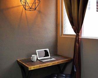 Capital O Hotel Diez - Celaya - Room amenity