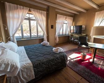 Antico Borgo Monchiero - Monchiero - Habitación