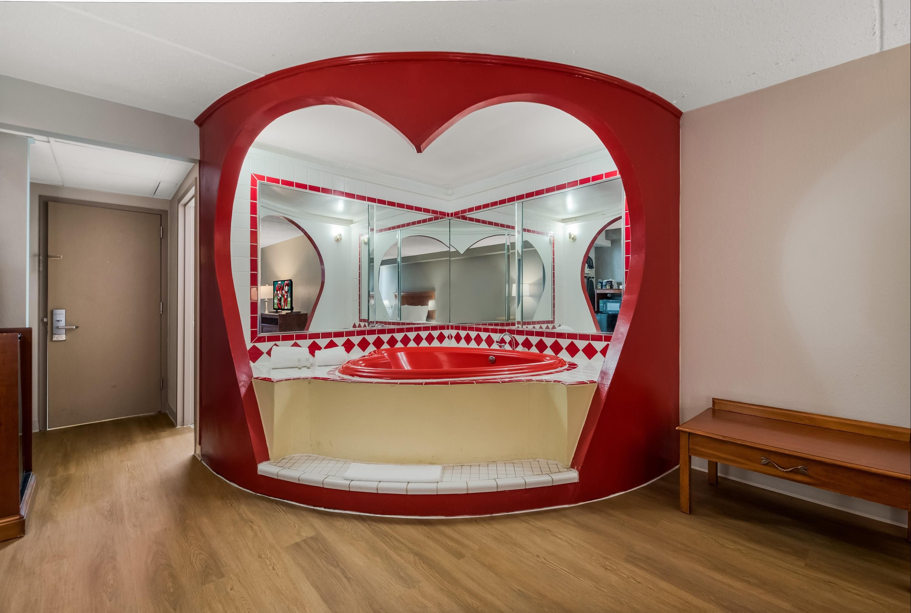 Bedroom view of Red Roof Inn & Suites Newark - University