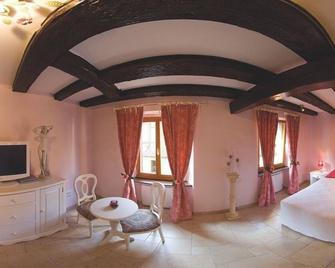 Les Gites des Templiers - Ribeauvillé - Bedroom