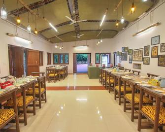 Kohka Wilderness Camp - Khawāsa - Restaurante