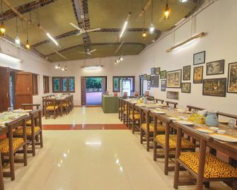 Kohka Wilderness Camp - Khawāsa - Restaurante