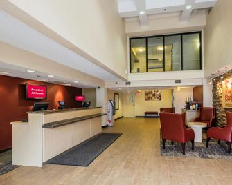 Red Roof Inn Plus+ West Palm Beach - West Palm Beach - Front desk