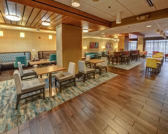 Hampton Inn Nashville-Vanderbilt - נאשוויל - מסעדה