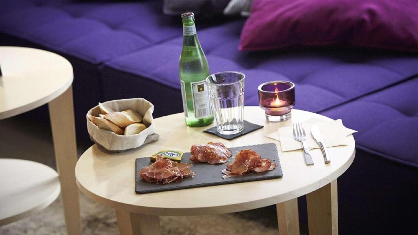 Kyriad Le Blanc-Mesnil