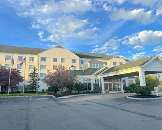 Arnot Grand Hotel and Suites - Horseheads - Edificio