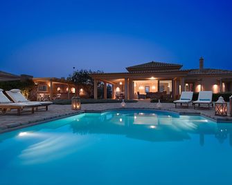 Villa Emerald - Porto Cheli - Pool