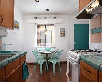 Air Concierge Old Town Charming Cottages 3 - サンディエゴ - キッチン